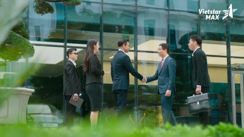 phim doanh nghiep dsc canh bat tay